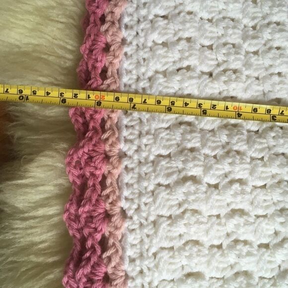 Custom made Girls Knit Pink and White Scarf and Hat with Tassels Size 6 - Picture 6 of 10